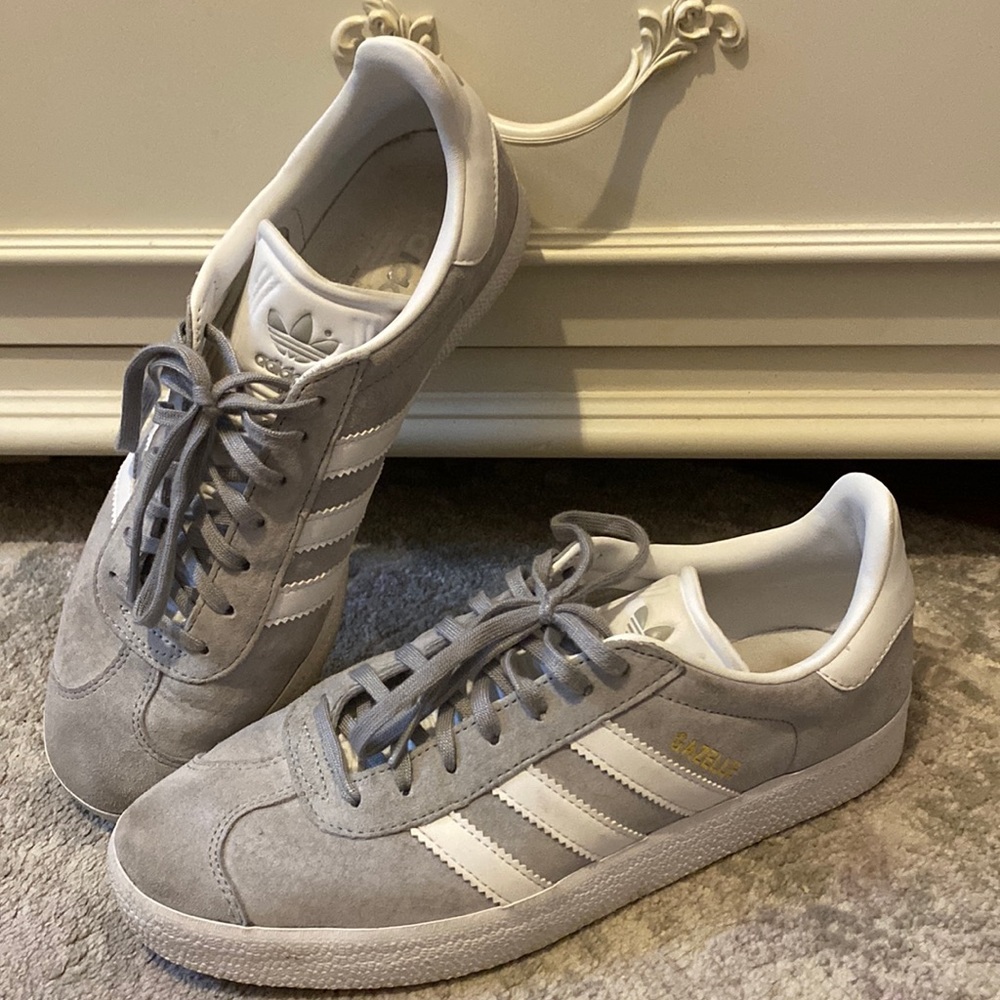 Unisex Adidas Gazelle light gray